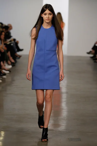Look 17